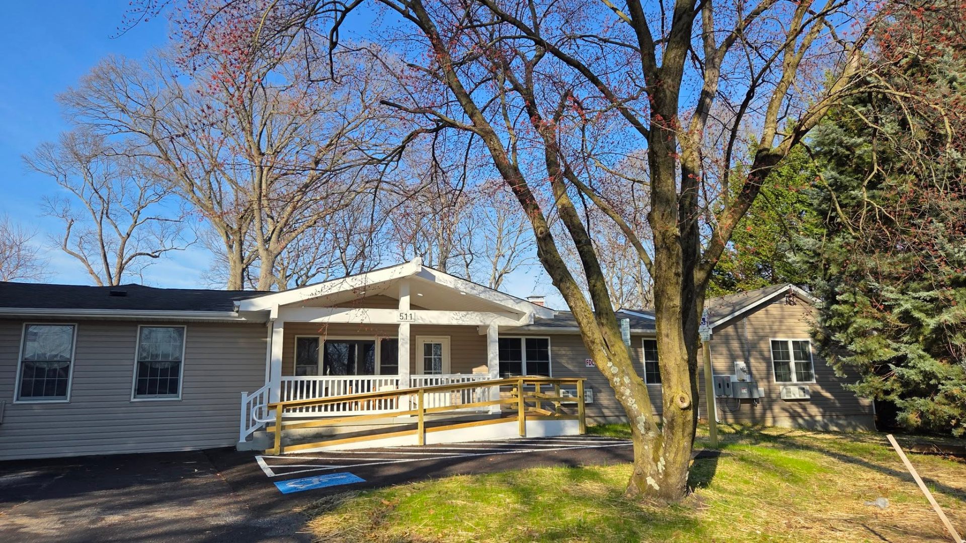 Sweetbay Assisted Living home exterior at 511 Leelyn Drive
